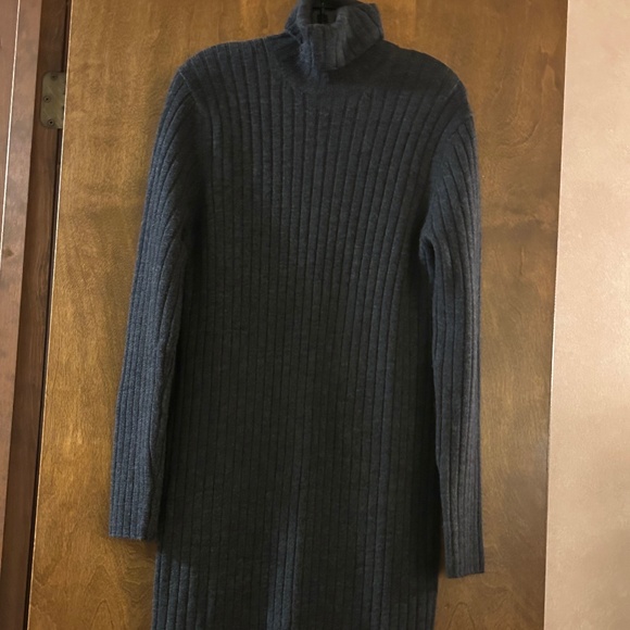 DKNY CITY  Maxi Gray Ribbed Knit Turtleneck  Dress, Size XL - Picture 5 of 16